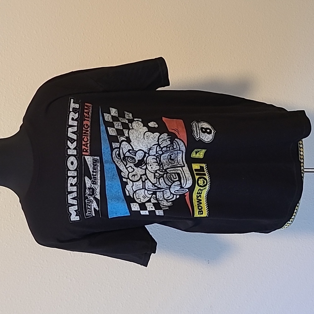 Level Up Your Look! Men's Mario Kart Graphic Tee - Size XL